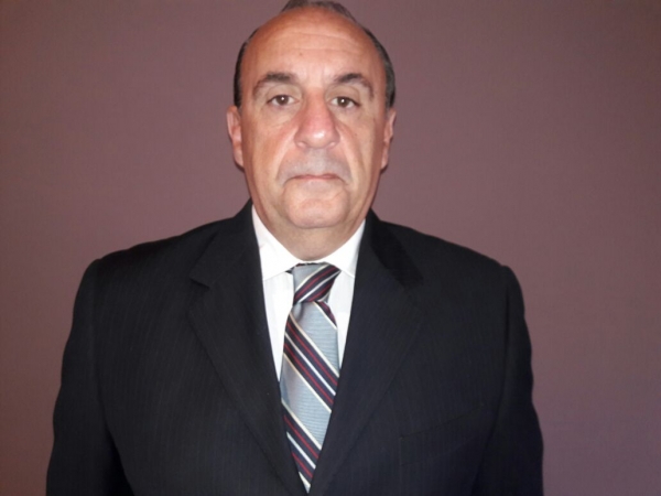 Luiz Augusto de Mello Pires é Advogado Criminalista